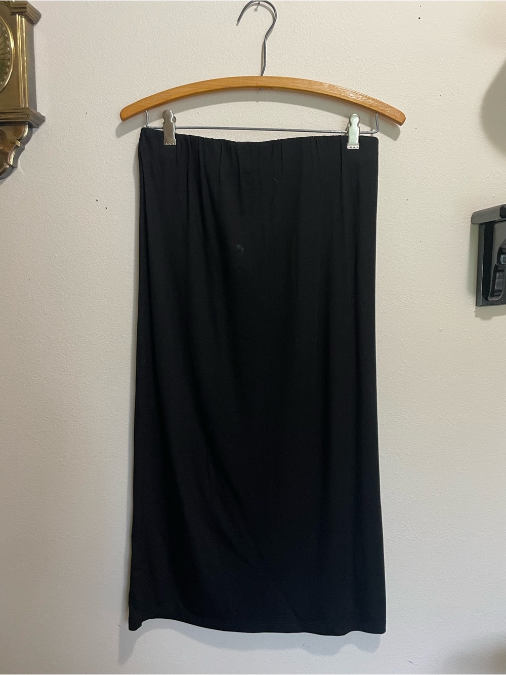 NWT Black Midi Straight Skirt- Inherit Clothing Co.